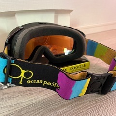 スノーゴーグル