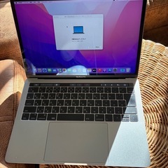 MacBook Pro 13インチの画像