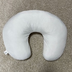 【受け渡し相手決定済み】はぐまむ　授乳クッション　日本製の画像