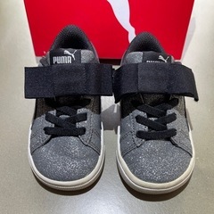 PUMA ラメ入りスニーカー 14.0cm 箱付きの画像