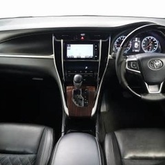 【自社ローンといえばオトロン】【即日審査可能】【最短2週間で納車可能】/トヨタ ハリアー 　プレミアムの画像