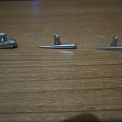 ピアス拡張器セットネジ式なのでらくらく拡張できます！