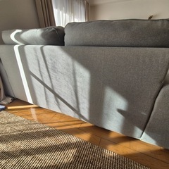 定価68000円IKEA ソファー　カウチ　ライトグリーン　2人掛けソファの画像