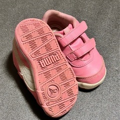 PUMA👟子供・スニーカー13.5㌢の画像