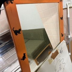 大きな鏡ミラー猫の模様