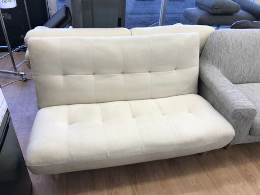 ★ジモティ割あり★  2人掛けソファ アイボリー クリーニング済み KJ7059