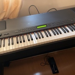 電子PIANO YMAHA P-250の画像