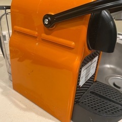 ネスプレッソ コーヒーメーカー 2017年製の画像