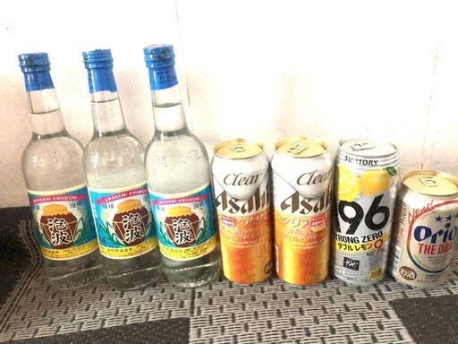 泡波。3本セットと、ビール、酎ハイ