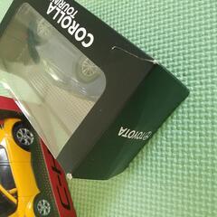 トヨタ　プルバックカー　2台セット　CHR　&　カローラツーリング　車　ミニカーの画像