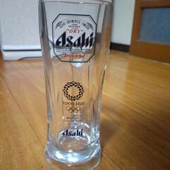 ジョッキ、グラスの画像