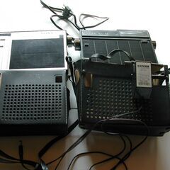 ♦️昭和レトロ1970年♦️　SONYラジオ と ステレオアダプターの画像