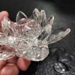 ガラス 置物 サンキャッチャー 蓮の画像