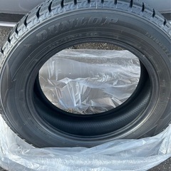 205/60/R16 スタッドレスタイヤ3本　DUNLOP
