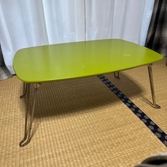 【無料】折り畳みテーブル の画像