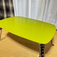 【無料】折り畳みテーブル 