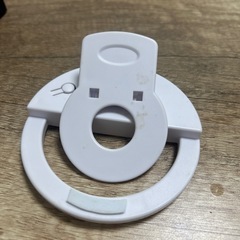 アダプター、カメラスタンド、スマホライトミニ　不用品　の画像