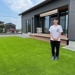 12月2日人工芝お手伝い！【日給12,000円当日現金払い】北佐久郡軽井沢町長倉大日向で人工芝のお手伝い募集（2名）の画像