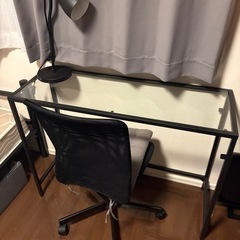 【IKEA】ガラスデスク＋オフィスチェア＋デスクライト　3点セット