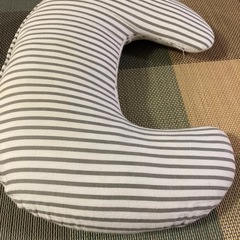 授乳クッション