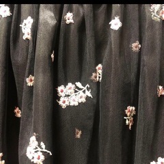 組曲　花柄刺繍チュールドレス黒　120サイズの画像