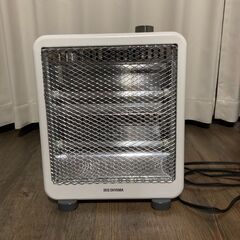 電気ストーブ EHT-800W（アイリスオーヤマ／2018年製）