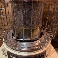 石油ストーブの画像