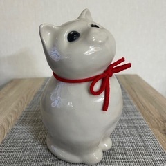 山田聡子ギャラリー凛 幸せを招く白い猫　Lucky White ...