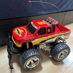 おもちゃ車