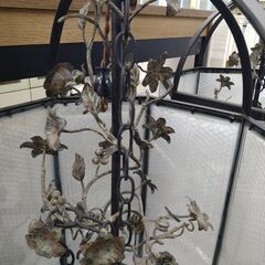 値下げしました！リユースのサカイ浦和店【B121】TE  洋館使用  ランプ照明の画像