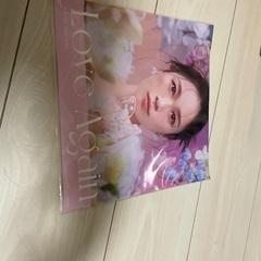 メガジャケ　西野カナ