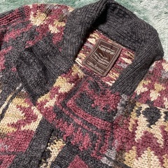 カウチンセーターの画像