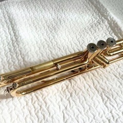 送料無料　ほぼ新品　ヤマハ美品 YAMAHA YTR-2330 トランペット 初心者セット ゴールドの画像