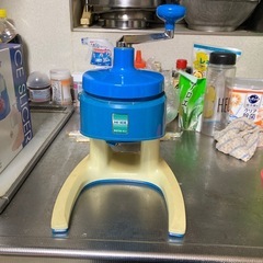昭和レトロなかき氷器の画像
