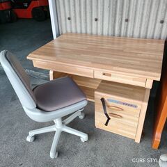【終了】新品未使用品　光サンデスク　テーブル　天板昇降