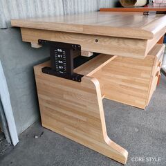 【終了】新品未使用品　光サンデスク　テーブル　天板昇降の画像