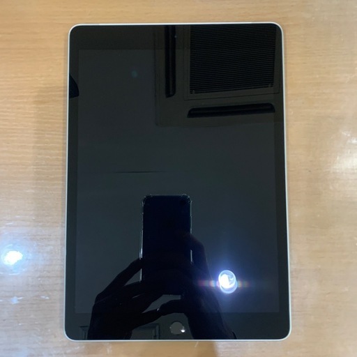 新古品 iPad 9 64GB wifi＋4G