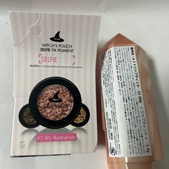 韓国コスメ　リップとアイシャドウセットの画像