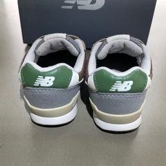 New Balance 996 ベビーシューズ 15.0cm 箱付きの画像