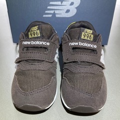 New Balance 996 キッズシューズ 15.5cm 箱付きの画像