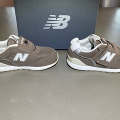 New Balance 996 ベビーシューズ 16.0cm 箱付きの画像