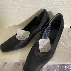 パンプス　ブーツ