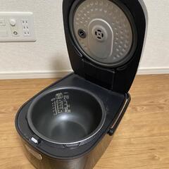 アイリスオーヤマ 炊飯器 5.5合炊の画像