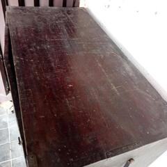 大型桐箪笥１　上部観音開き扉　サイズ約90cm×45.5cm　高さ約111cm　骨董家具の画像