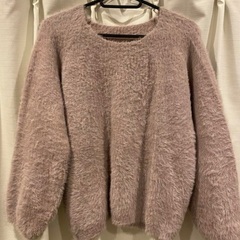 ゆるっとふんわり 甘めシャギーニット