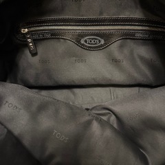 TOD’S トッズ　ショルダーバッグ　ブラック
　の画像