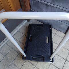 美品　 折りたたみフラット台車　耐荷重80㎏　屋外用　コーナンオリジナル LIFELEX 折りたたみフラット台車 OFD-2994／コンパクト 収納 隙間収納 持ち運び 取っ手 ライフレックスの画像