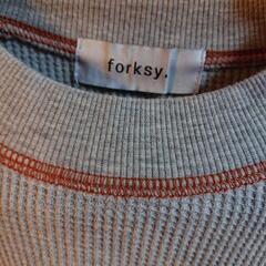  (取引中です♪)forksy. カットソー ワッフル地 長袖 F グレー  メンズ
✨未使用に近い美品
の画像