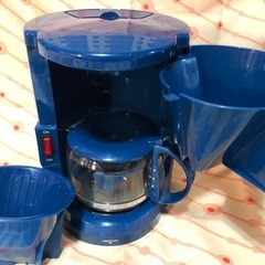 スタンダードなコーヒーメーカーの画像
