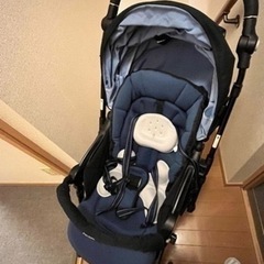 【取引中】Aprica 両対面式ベビーカー ネイビー
